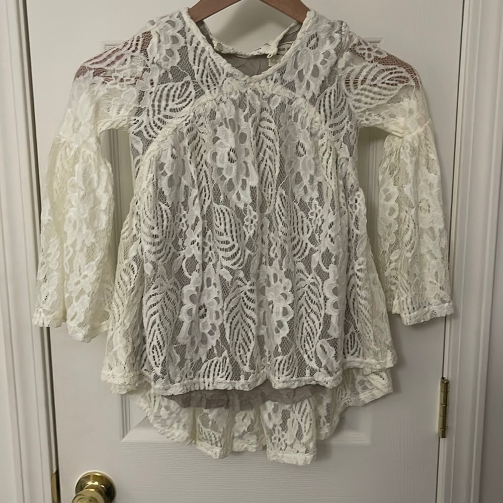 Joyfolie cream lace shirt